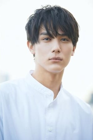 桥本环奈情变是假的! 被曝答应中川大志求婚