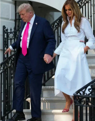 梅兰妮穿搭暗藏心机 “脚底有戏”给特朗普撑场