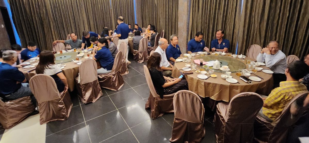 森乒新苗勇夺亚洲赛少年男双铜牌 黄郁燊吁家长培育孩子潜能