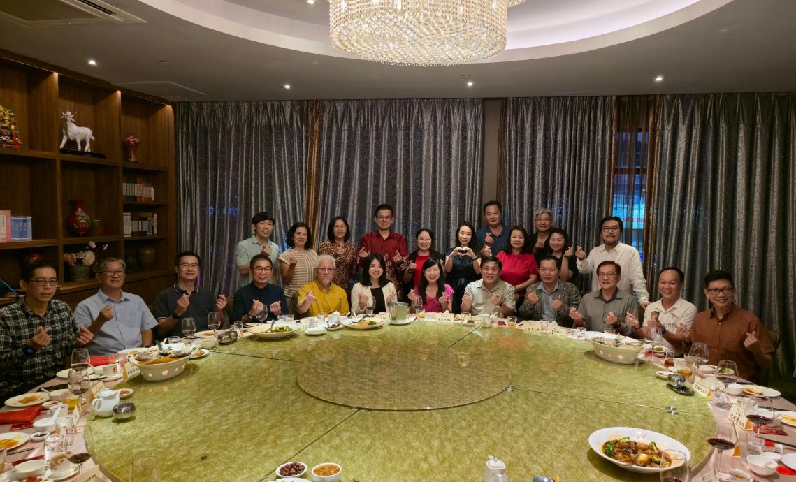 欢送驻马台北经济文化办事处教育组张佳琳组长