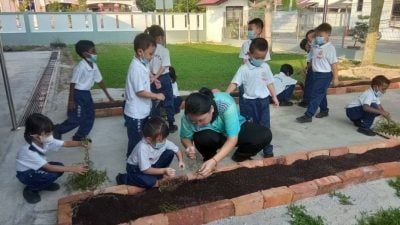 民德华小学前班 欢迎5岁童报读