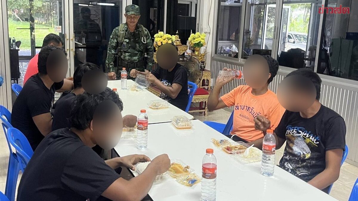 泰军方:明移交18战俘给柬方