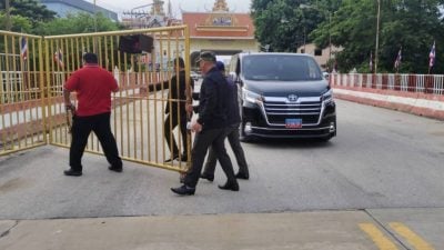 泰国临时开放边境 让突发疾病柬埔寨高官紧急送医