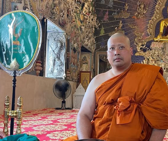 泰国二王子“四大宗罪” 夺储之路梦碎