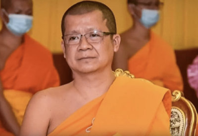 泰国红姐遭色诱11高僧已还俗 Golf落网真人就像邻家大婶