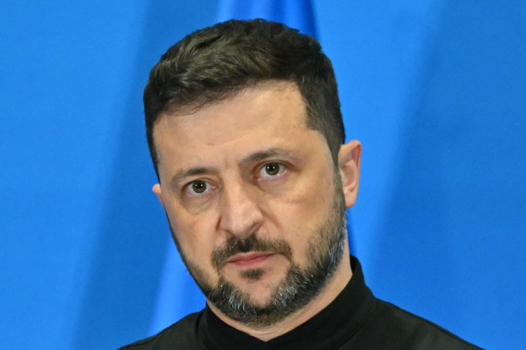 泽连斯基提名乌克兰前总理什梅加尔出任新防长