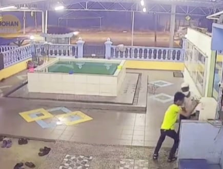 清真寺净水机连环失窃 社媒贩赃 5惯犯落网
