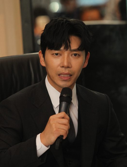 演残障人士获赞眼神有戏 池承炫幽默自称“韩国烤肉”