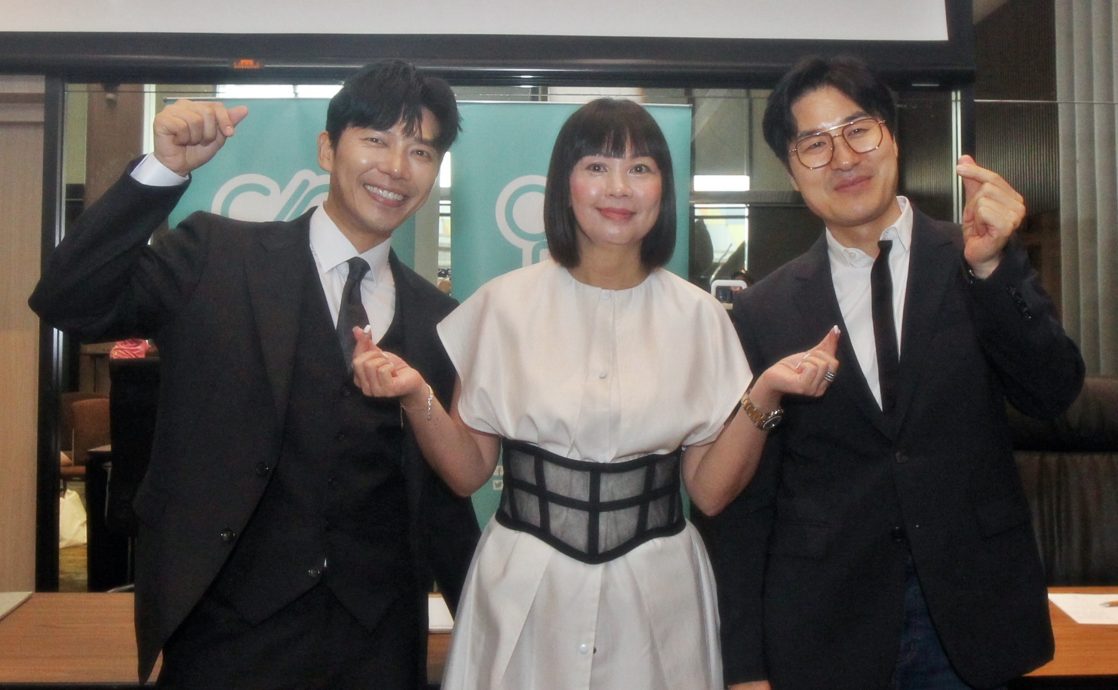 演残障人士获赞眼神有戏 池承炫幽默自称“韩国烤肉”