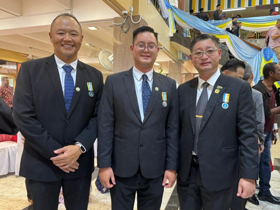 版六(大北马）今日390名有功人士领勋