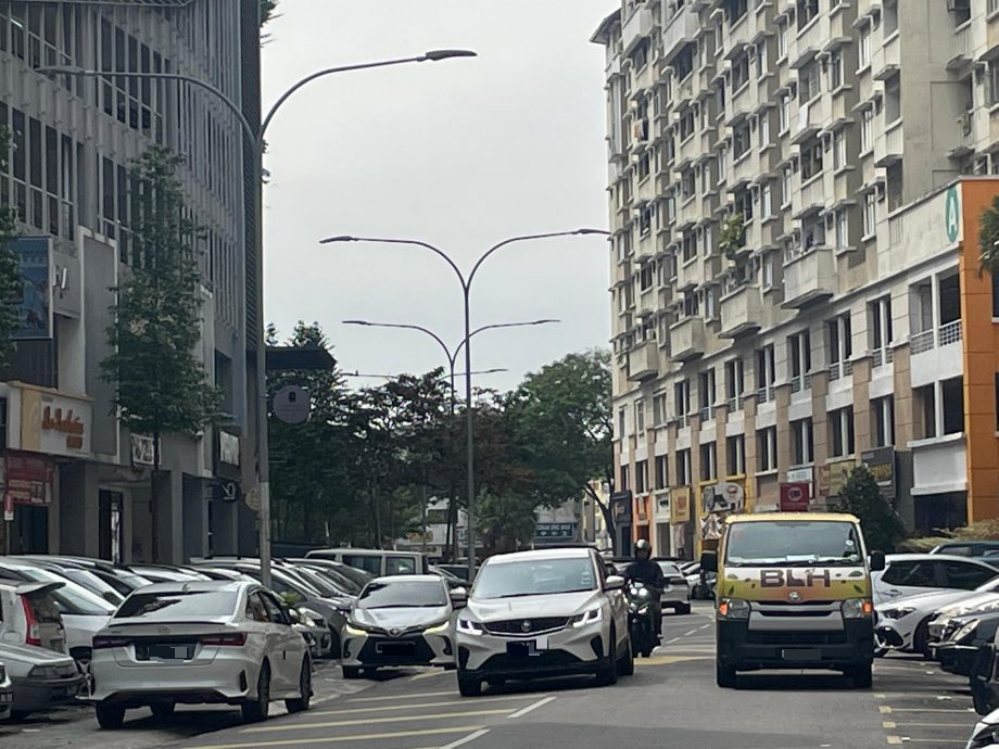 版头-大都会/甲洞美罗柏兰岭路试跑单向道计划/7图