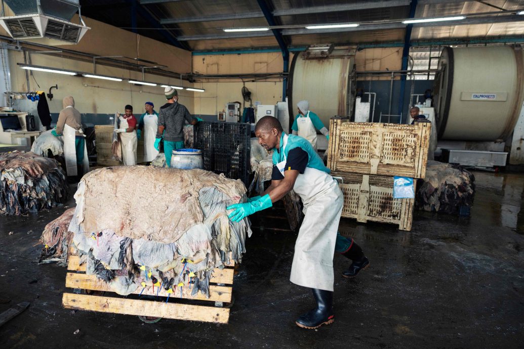 特朗普关税成“美国制造”牛仔靴的硌脚石