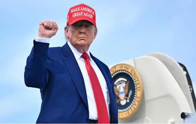 特朗普政府打脸爱泼斯坦阴谋论！MAGA特粉炸锅 吁炒掉司法部长