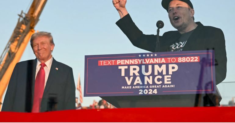 特朗普马斯克再开骂|特朗普威胁撤补助 让马斯克“回南非”