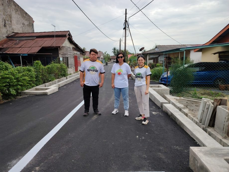 甘文丁新村获20万拨款重铺道路提升沟渠改善排水问题