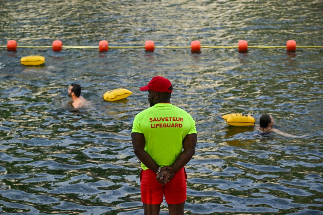 百年禁令解封 巴黎塞纳河开放民众游泳消暑