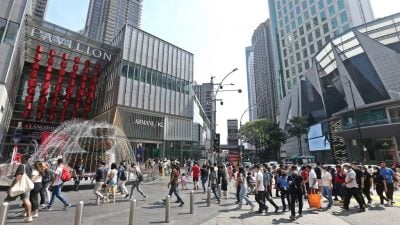 盛赞市容整洁道路没洞洞 印度游客大爱吉隆坡