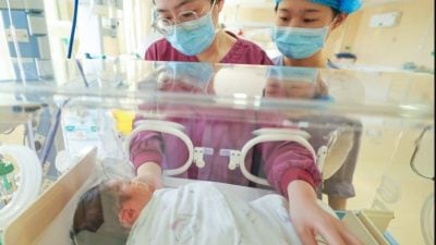 中国据报拟推行全国生育补贴 应对人口下滑压力