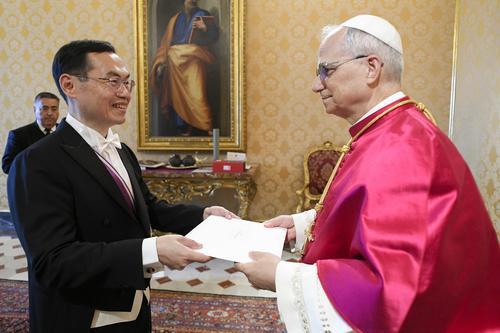 看世界)教宗晤台湾驻教廷大使 为台湾和平祈祷