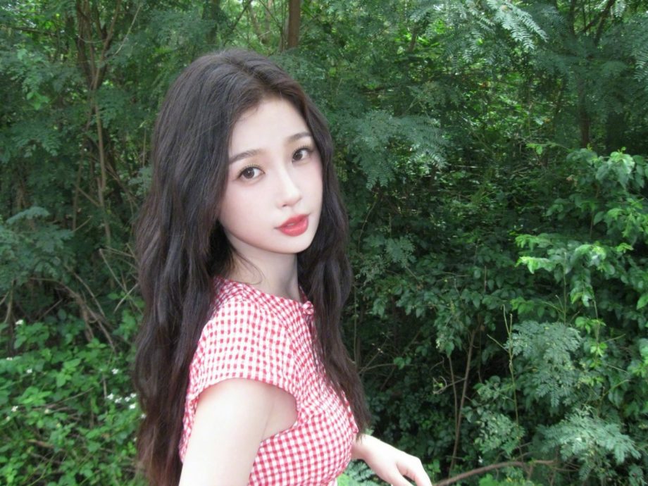 粉丝怒骂经纪人失职 虞书欣工作室急发声明灭火