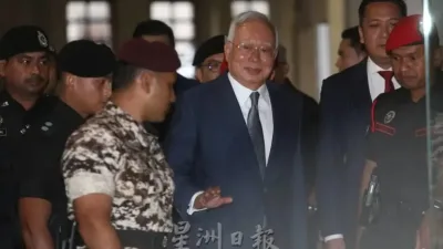 纳吉SRC民事案| 律师：纳吉非“影子董事” “董事勿以‘遵从指示’卸责”