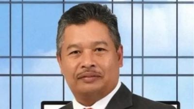 缓解拘留所爆满问题 移民局总监：10天内遣返非法移民！