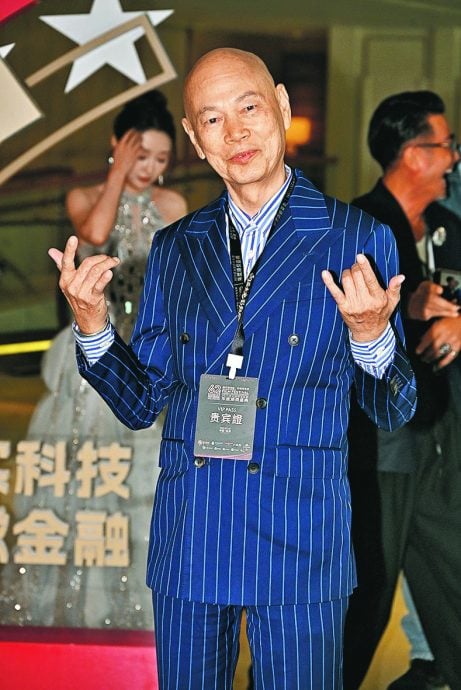 罗家英打抗癌针令身体变弱 指汪明荃对自己和蔼许多