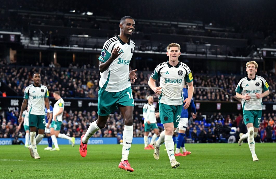 罗马诺：转会取得关键性进展  伊萨克加盟红军倒计时