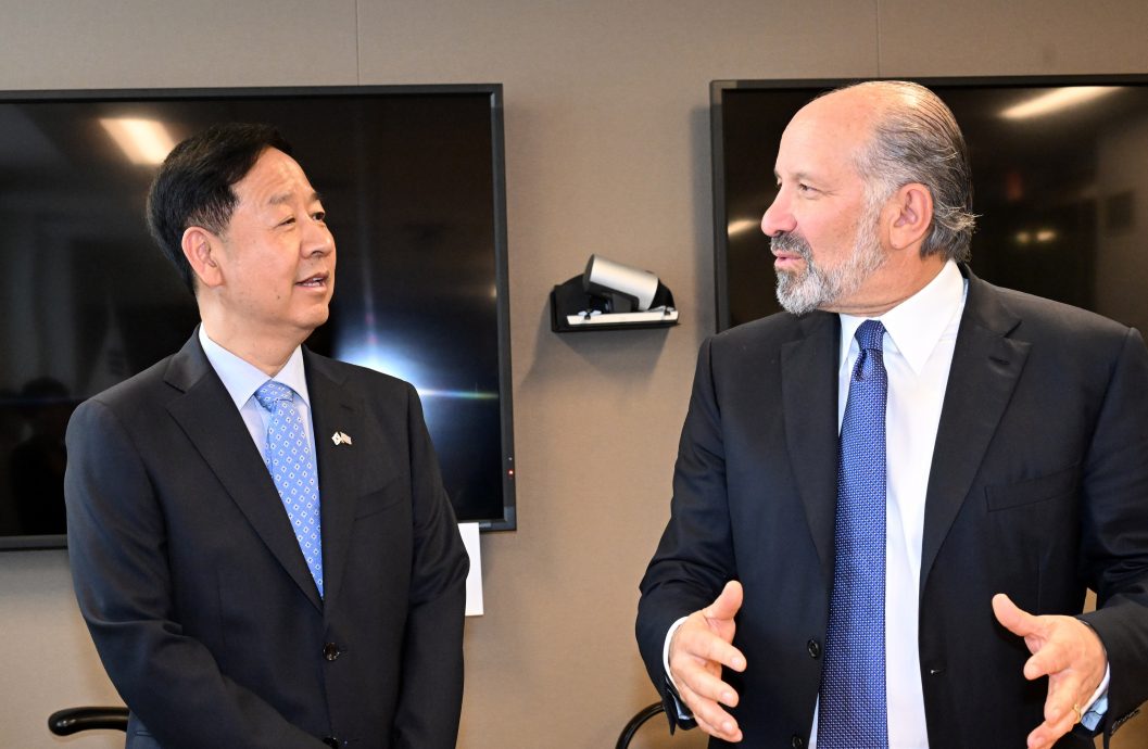 美商务部长：新关税8月1日不延期　与中国谈判独立进行