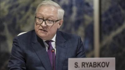 美国政府行事虽反复 莫斯科：俄美关系积极趋势未减弱