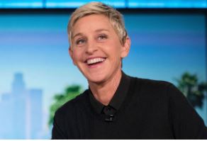 美知名主持人：特朗普一当选就决定定居英