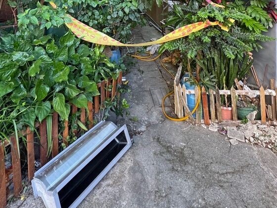 自行摆弄冷气外机 屋主4楼坠下身亡
