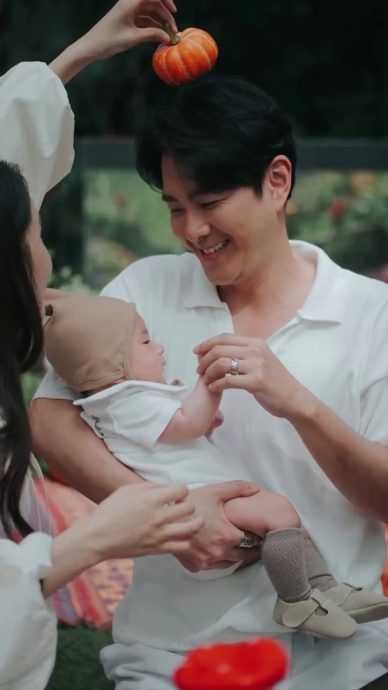 萧哈哈百日宴 | 黄翠如爱儿正面模样曝光　马国明夫妇到贺沾旺气