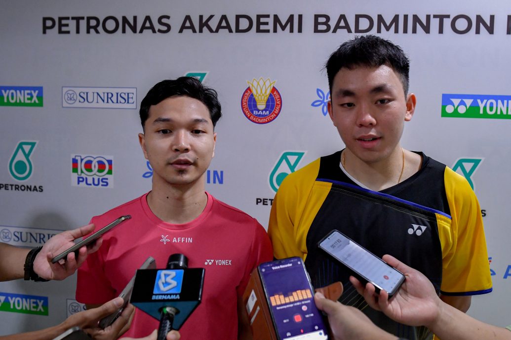 萧紫萱受伤 兼打混双作罢  叶睿庆专注男双