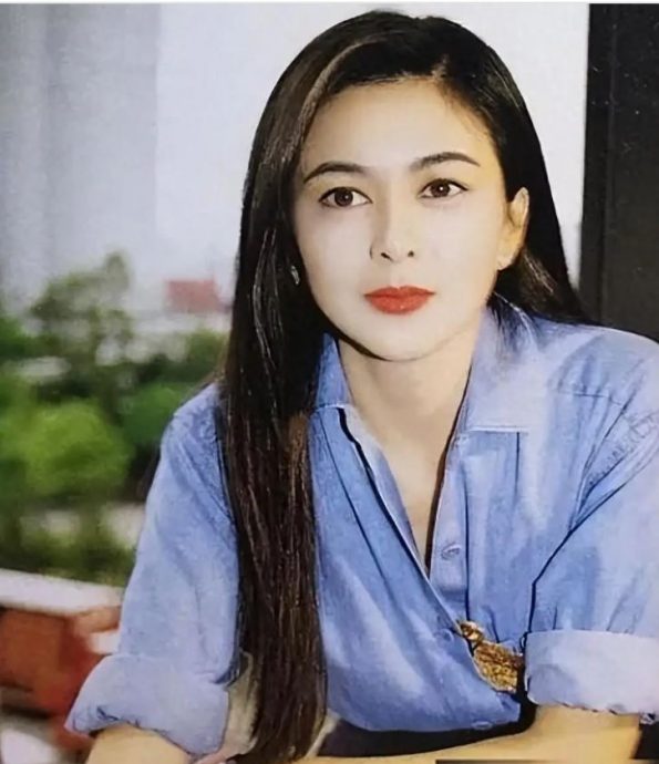 蔡澜昔劝阻朋友追关之琳 威胁:会把你吃到连骨都不剩