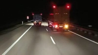 视频 | 前方司机打瞌睡“蛇行”险酿祸 大叔尾随23公里鸣笛喊：停车！