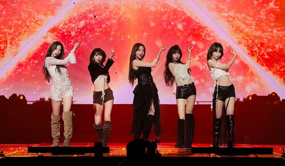 视频|惊喜现身LE SSERAFIM演唱会 蔡依林拍手大赞5件事