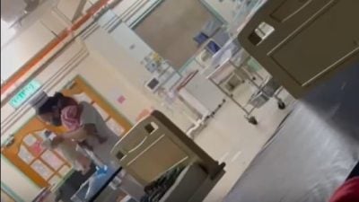 视频 | 接手哄婴儿叮咛她安心睡 女子寻白衣天使感谢恩德