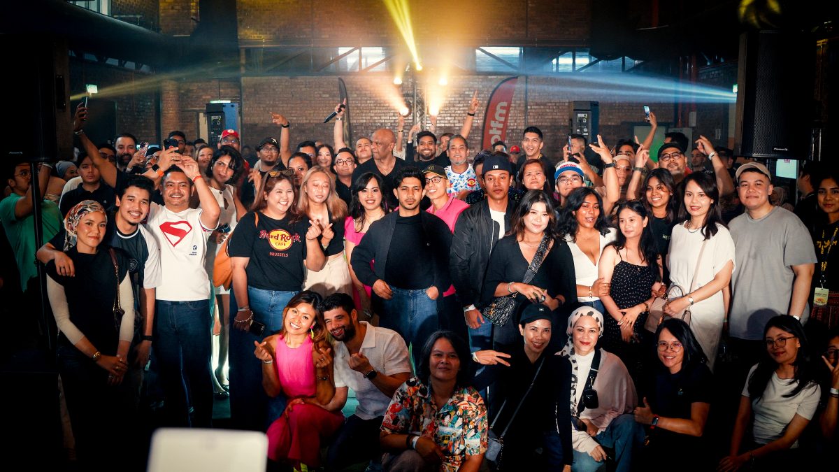 视频|电台首办咖啡狂欢派对 凯里耍帅化身DJ Cage打碟