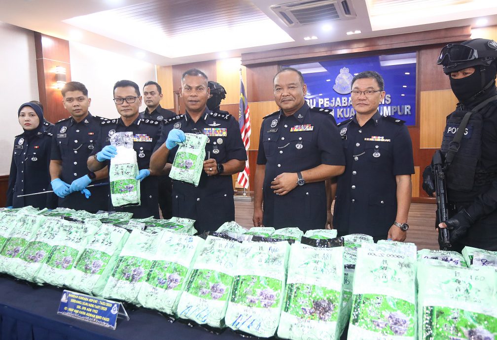 警破贩毒集团捕3男,起获466万令吉冰毒