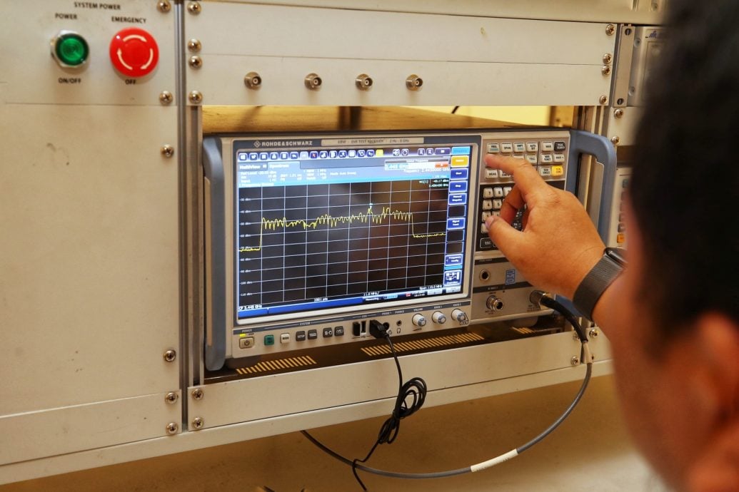 请签发∕第3版主文（大北马）曹观友为槟捎好消息　明年财案拨款增加