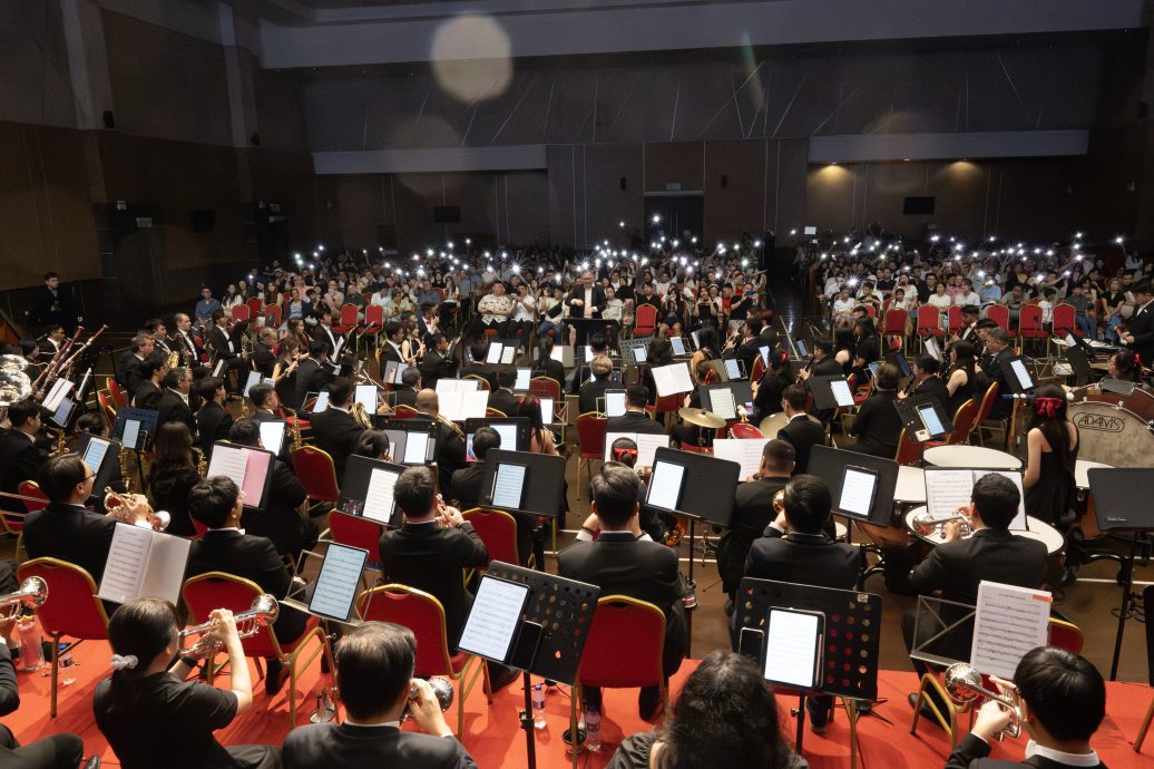 请签发（大北马）两国联奏管乐曲吸引500人，邀弱势儿童免费入场鉴赏音乐