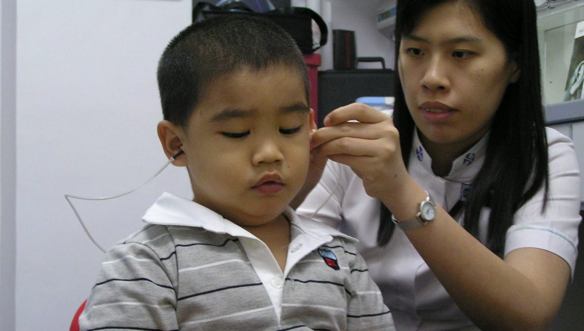 请签发（大北马）静默中重生的听见　王建威的人工耳蜗人生路