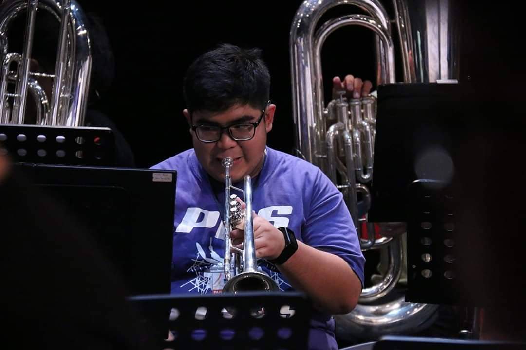 请签发（大北马）静默中重生的听见　王建威的人工耳蜗人生路