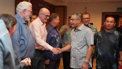 赛夫丁：仅靠数据难说服国际  实地走访沙东证明安全