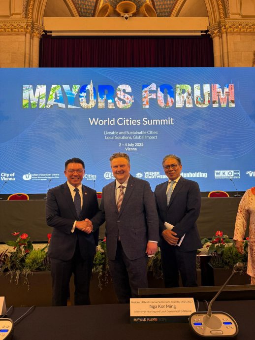 重签取代/倪可敏受邀出席世界城市峰会 晤UNIDO谈低碳工业园