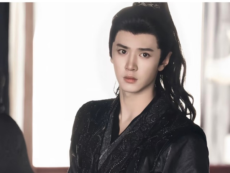 金主突撤资 吴谨言复出作二度延拍 