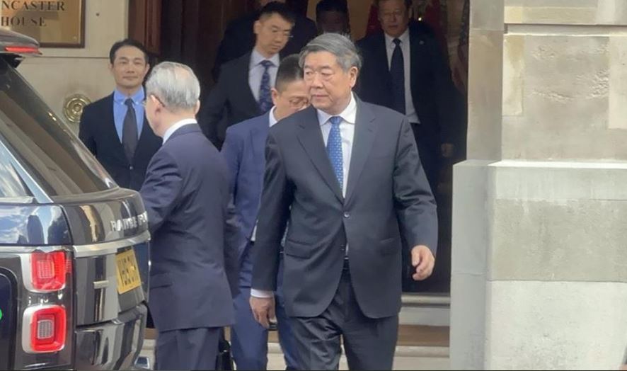 链博会｜何立峰不点名批评美加征关税　拉低全球运行效率 吁“做大蛋糕”