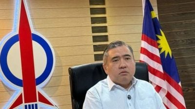陆兆福：倪可汉言论不代表火箭立场
