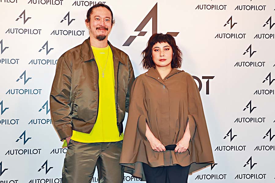 陈子聪突感不适须赴美开刀 何超台东演出急喊卡